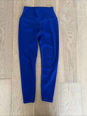 ALO Yoga Women's High-Rise Leggings in Royal Blue